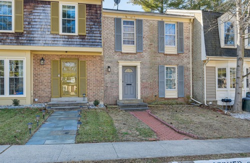 Montgomery Village House | Montgomery Village Townhome w/Patio: 27 Mi to DC!