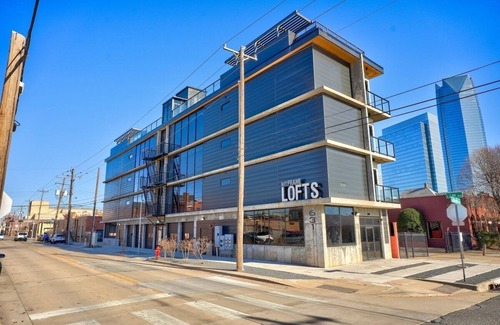 Downtown Oklahoma City Apartment | Month-to-Month High End 2BR Apt.