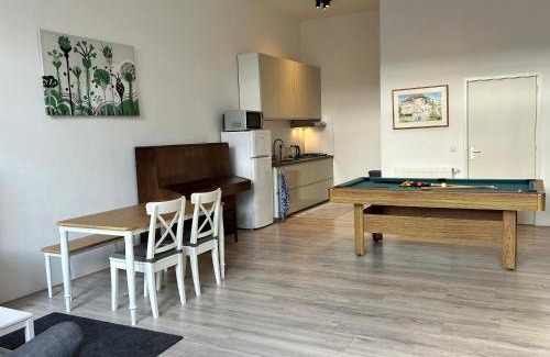 Dordrecht Apartment | Monumental independent Studio, City Centre Dordrecht