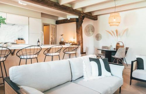 Twisk House | Monumentale stolpboerderij voorzien van alle gemakken van nu!