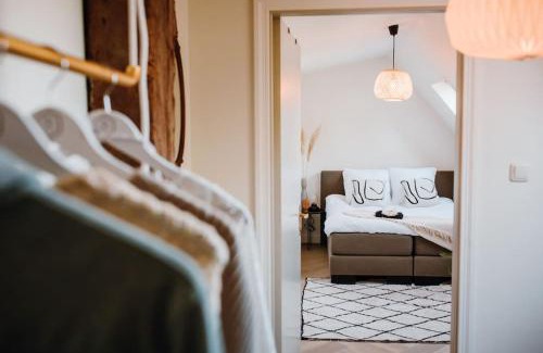 Twisk House | Monumentale stolpboerderij voorzien van alle gemakken van nu!