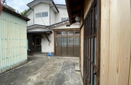 Aizuwakamatsu House | mooi guesthouse 日新町