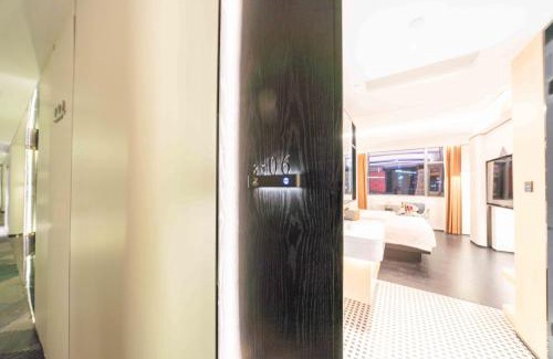 Jinniu Hotel | Moon Crescent Hotel, Quixinglou Street, Kuanzhai Alley, Chengdu