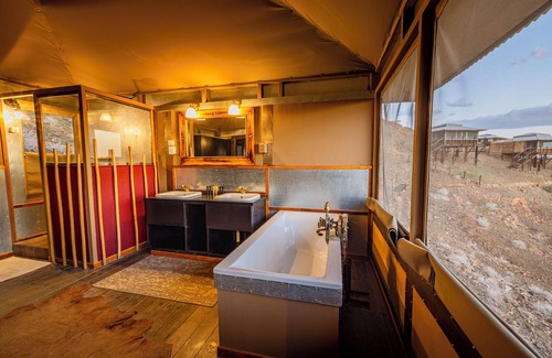 Solitaire Cabin | Moon Mountain Lodge