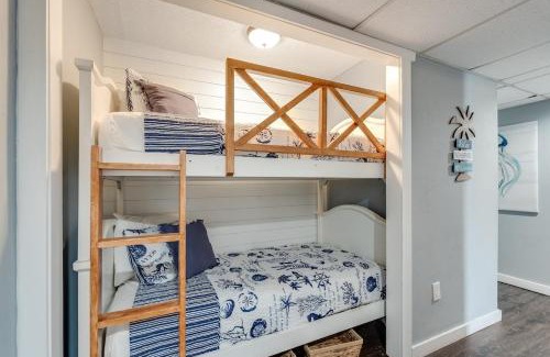 Panama City Beach Apartment | Moondrifter 804 - Sleeps 6 - 2 BR 2 BA with bunks