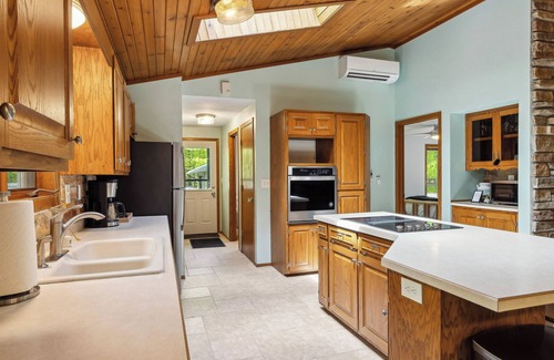 Baileys Harbor House | Moonlight Cabin located in Baileys Harbor
