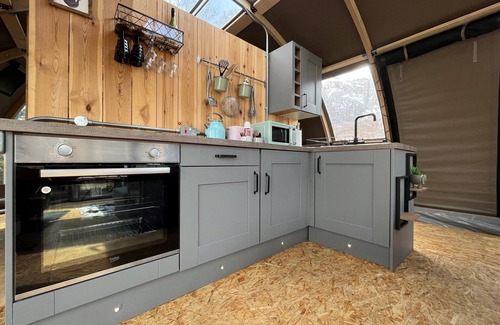 Tenby RV Rental | Moonlight Dome with hot tub
