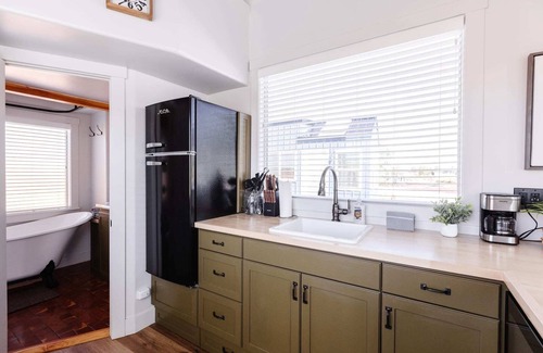 Apple Valley House | Moonrise Tiny Home Su