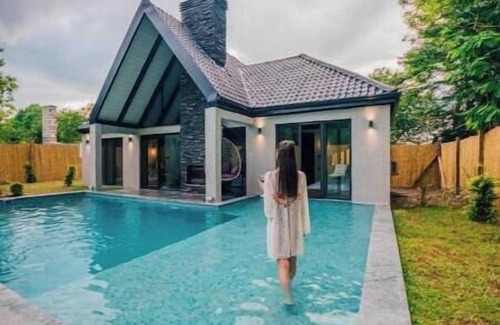 Yanik Villa | MoonSA Boutique Villas - Bungalow with a Hot Pool