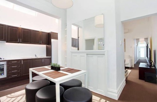 Parkville House | "Mooranda" Victorian Terrace House