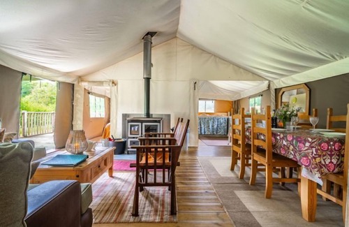 Exton Cabin | Moorhen at Exton Park, Rutland - Dog friendly