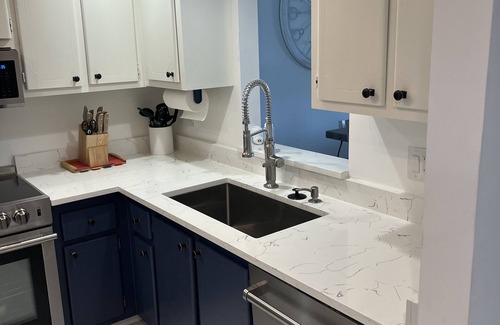 Moorings Condo | Moorings Condo, West of 41.
