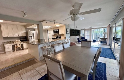 Moorings House | Moorings golf course! Southern exposure home