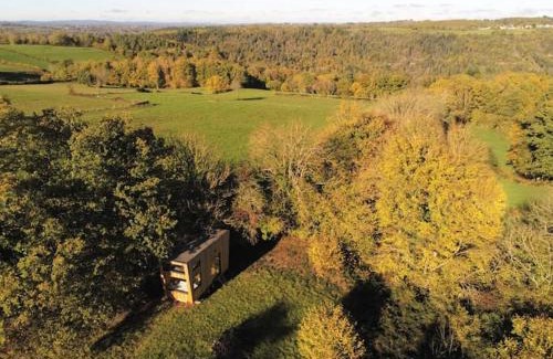 Saint-Jacques-d'Ambur Ski Chalet | MOOSE home Tiny House Les Chaumes