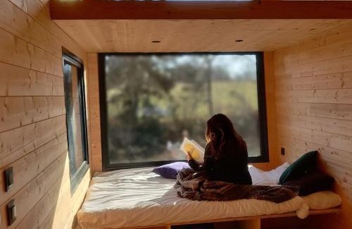 Saint-Jacques-d'Ambur Ski Chalet | MOOSE home Tiny House Les Chaumes