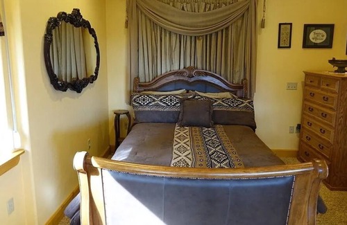 Island Park House | ⛰️Moose Ridge⛰️ Unbeatable Views‼ Close to Yellowstone ~ Game Room 🎮 Hot tub💧