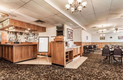 Moose Jaw Hotel | MOOSEJAW INN