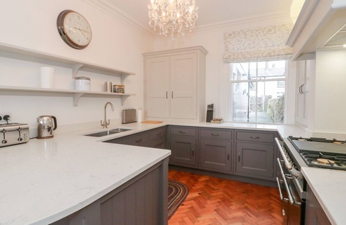 Beaumaris Apartment | Mor Awel