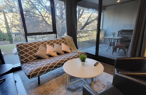 Reid Apartment | Morden apartment in the city