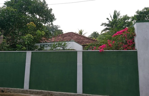 Unawatuna Villa | More Attractive wonderful 1950 mid-century home with another newly built house