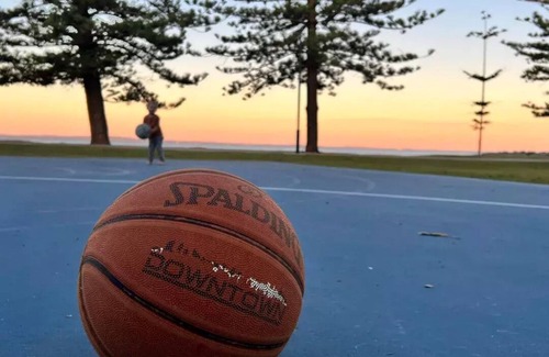 Scarborough House | Moreton Bayside- large home on Scarborough Beach