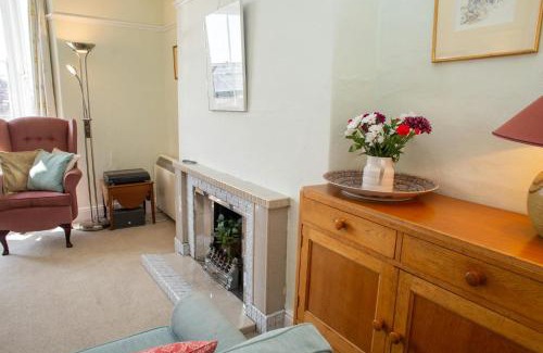 Tan-y-groes House | Morfan Tresaith