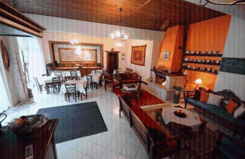 Karpenisi House | Morfeas