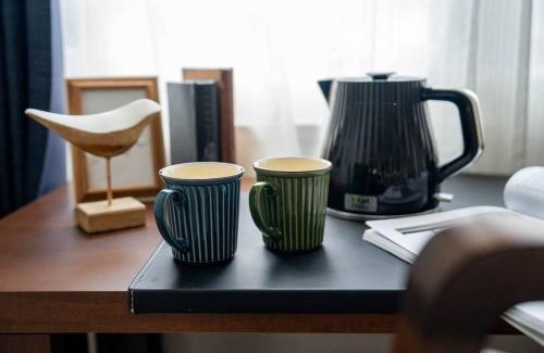 Chuo-ku Apartment | Morganite