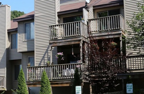 Cheat Lake House | Morgantown 2BR with Stunning Views
