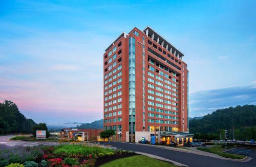 Morgantown Hotel | Morgantown Marriott at Waterfront Place