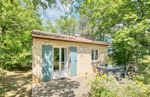 Salignac-Eyvignes House | Morille - Family House with Shared Heated Pool in the Heart of the Périgord Noir