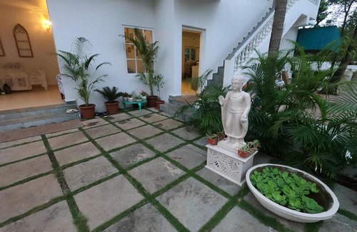 Morjim Bed & Breakfast | Morjim BaywoodGoa Longstays
