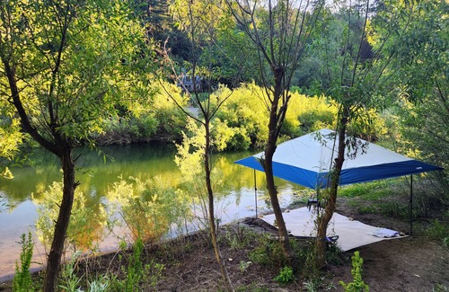 Healdsburg House | Morning Dew-A Riverfront Healdsburg Home