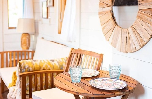 Gadsden Cottage | Morning View Cottage at River Rocks Landing
