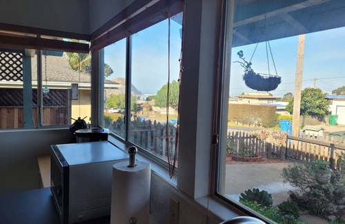 Morro Bay House | Morro Rock & Ocean View Bungalow