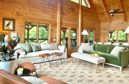 Altamont House | Mossy Falls Cabin by Leavetown Vacations