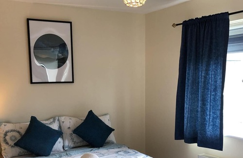 Cambridge House | Most Beautiful Home in Orchard Park, Cambridge