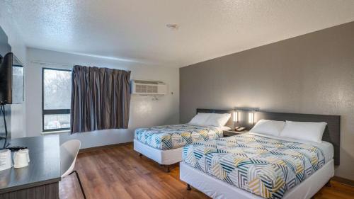 Branford Hotel | Motel 6-Branford, CT - New Haven