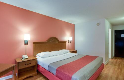 Hinesville Hotel | Motel 6-Hinesville, GA