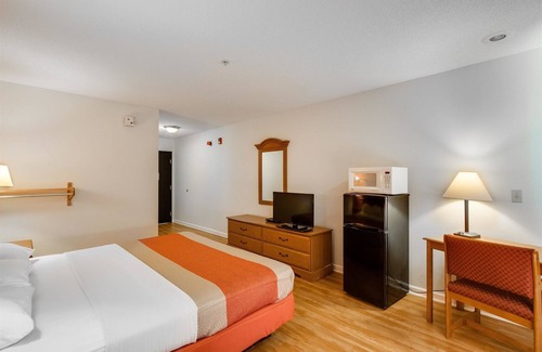 Hinesville Hotel | Motel 6 Hinesville, GA