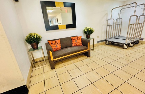 Milford Hotel | Motel 6 Milford, CT