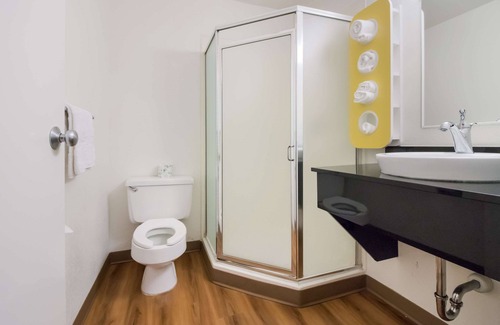 Moses Lake Hotel | Motel 6 Moses Lake, WA