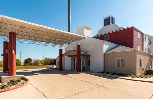 San Antonio Hotel | Motel 6-San Antonio, TX - Downtown - Alamo Dome
