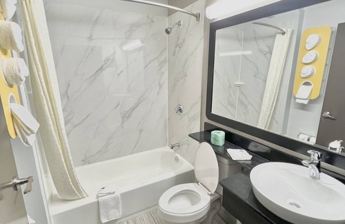 Simpsonville Hotel | Motel 6 Simpsonville, SC - Greenville