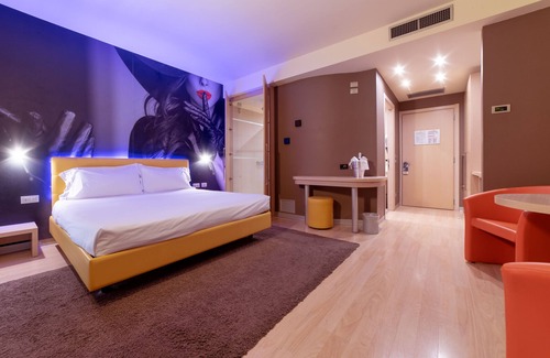 Casalino Hotel | Motel Hotel Piranha