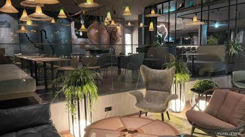 Kaisermuhlen Hotel | Motel One Wien-Donau City
