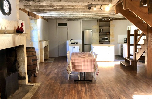 Archignac House | Moulin aux Ans, charming gîte in a former schoolhouse