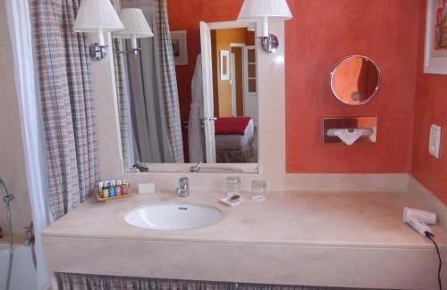 Brantome-en-Perigord Hotel | Moulin de l'Abbaye