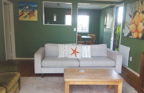 Mount Maunganui House | Mount Beach Surf Bach