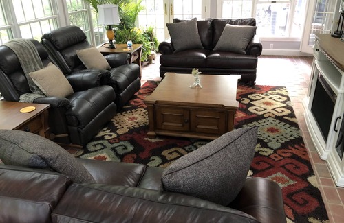 Franklin Ski Chalet | Mount Chalet in Gated Community with Forest and Long Range Views